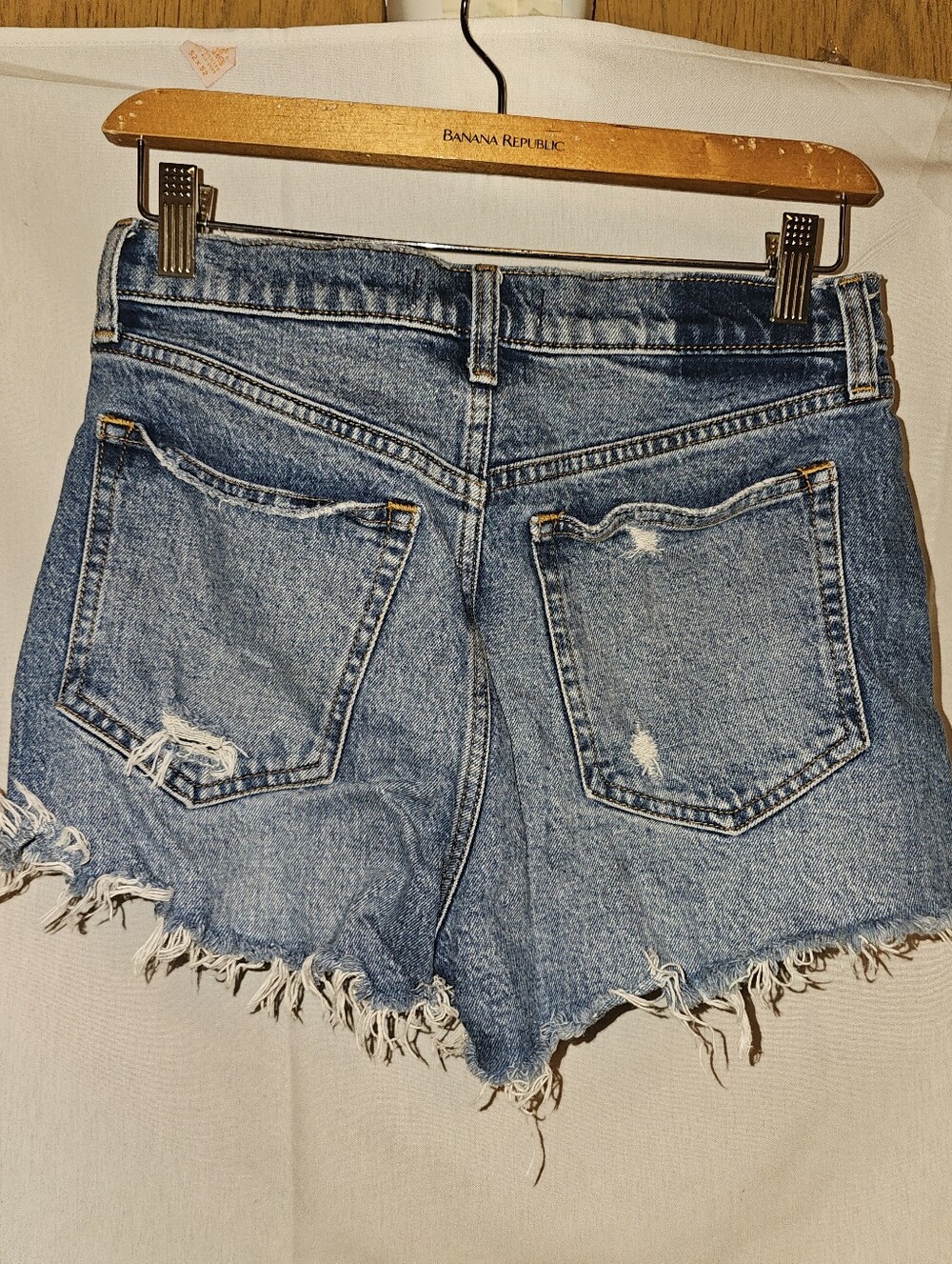 Abercrombie & Fitch The Mom Short High Rise Size 26 - Picture 9 of 11